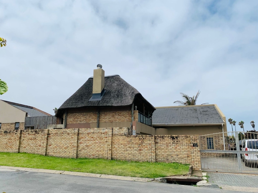 3 Bedroom Property for Sale in Gonubie Eastern Cape